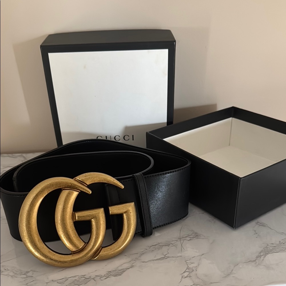 Gucci Black Belt with Gold GG Buckle